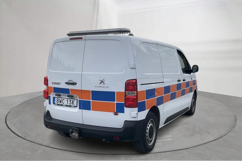 Bild 3 av Peugeot Expert Utökad Last BlueHDi Skåp 4x4 (145hk) L2 Värmare Drag