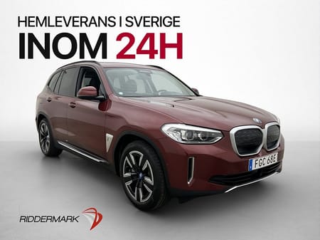 BMW iX3 286hk Charged Panorama Kamera Navi CarPlay Dragkrok
