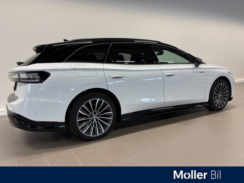Bilde 3 av Volkswagen ID.7 GTX Tourer Stasjonsvogn 4Motion 86kWh Exclusive
