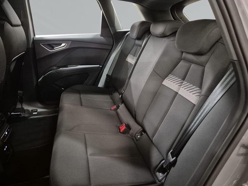 Bild 5 av Audi Q4 40 e-tron E TRON 204 HK PROLINE ADVANCED, SVART OPTI