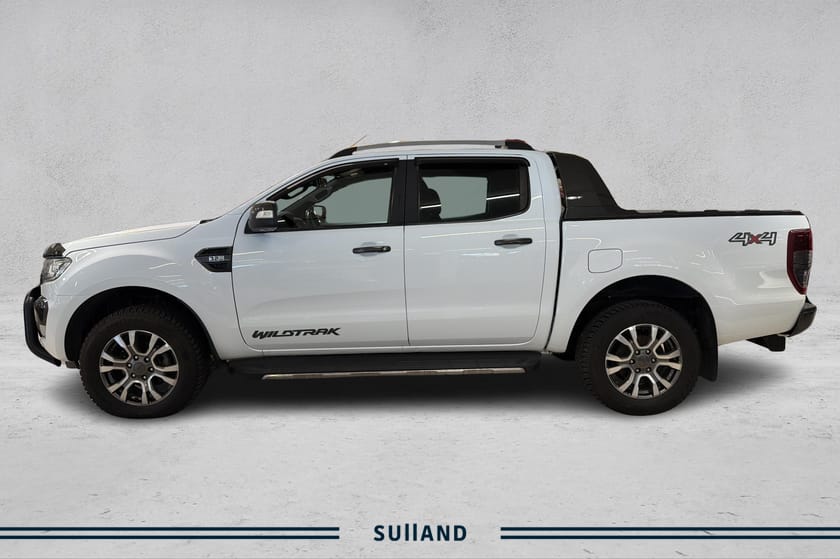 Bilde 2 av Ford Ranger Dobbelcab 3.2L Wildtrack | Webasto | Krok | Underst.behandlet |
