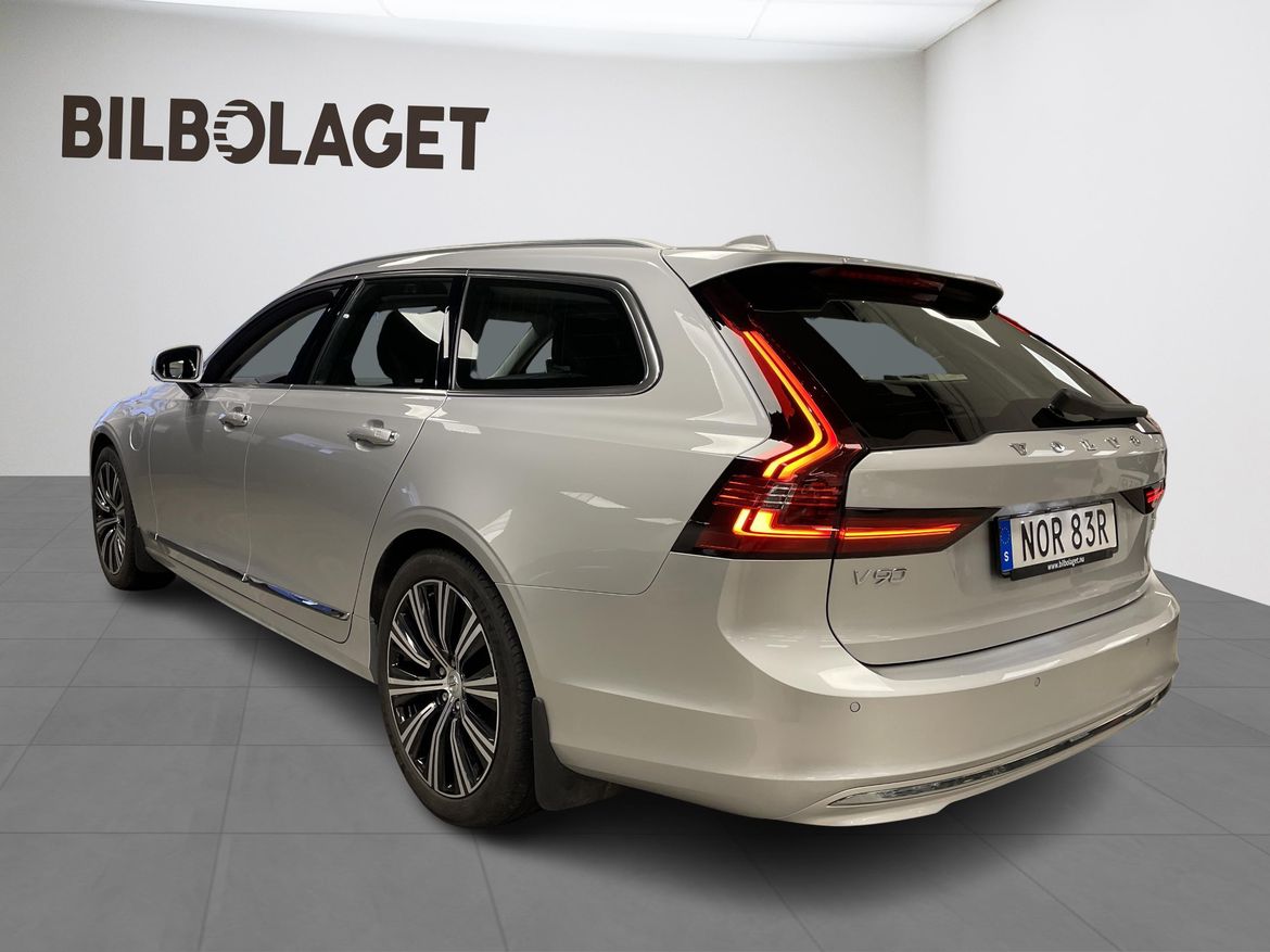 Volvo V90 2022 - miniatyr 3