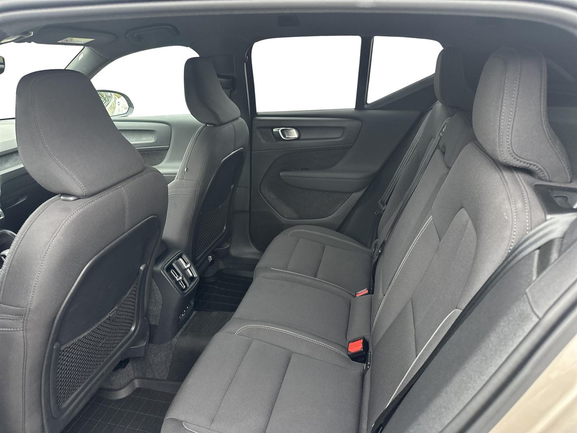 Volvo XC40 2024 - miniatyr 9