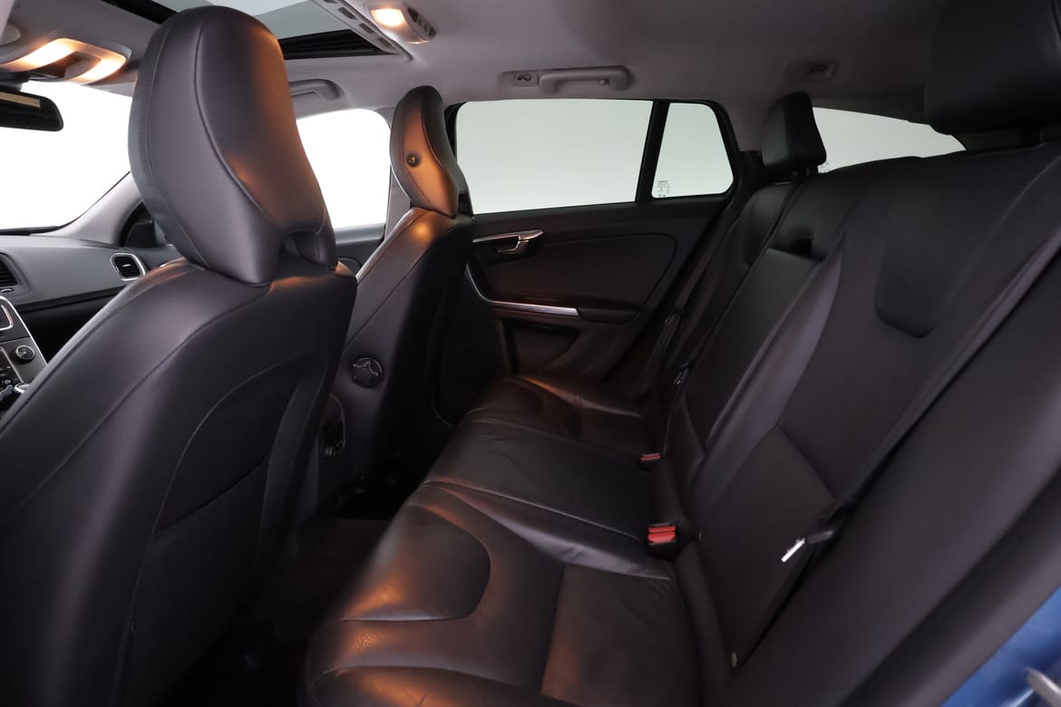 Volvo V60 2014 - miniatyr 11