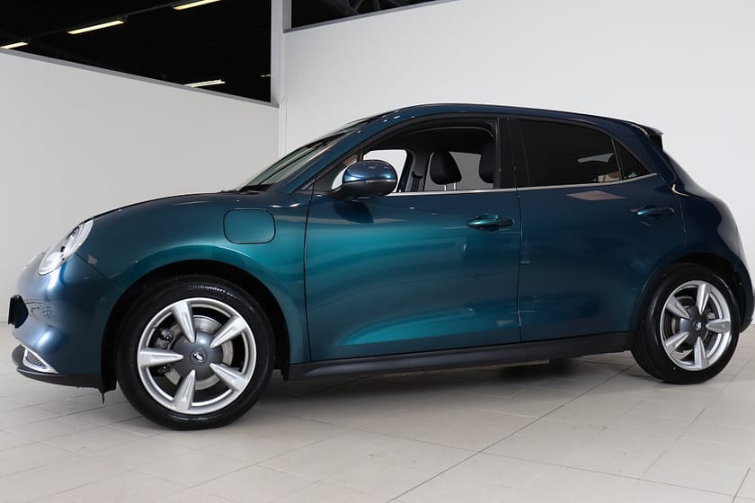 Bild 2 av ORA Funky Cat 300 Pro 48 kWh 171hk 360° Navi PL 2995:-/mån