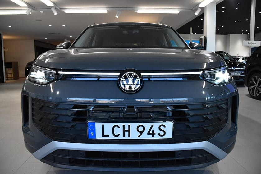 Bild 3 av Volkswagen Tayron eHybrid 1.5 *Aftén Bil Kampanj!* lagerbil