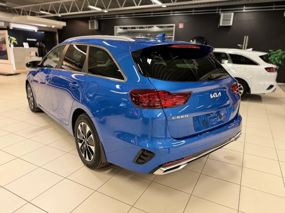 picture of a car