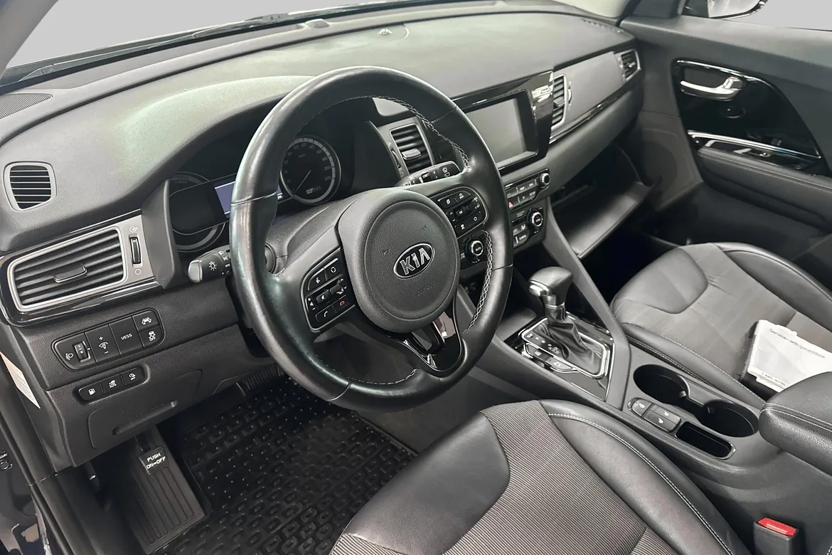 picture of a car
