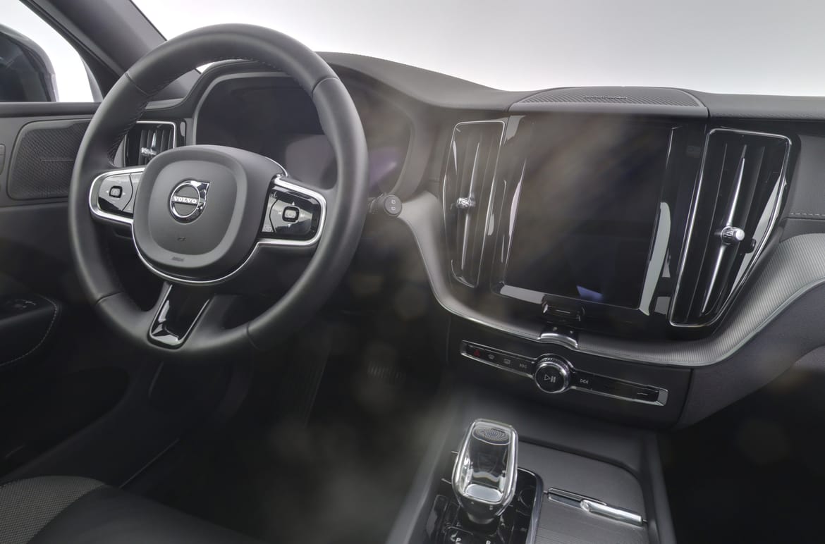 Volvo XC60 2023 - miniatyr 9