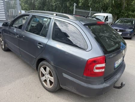 Škoda Octavia Kombi GÖR DET SJÄLV! BESIKTNINGS 2OR