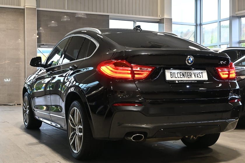 Bild 3 av BMW X4 xDrive20d M Sport 19" Drag Värmare Navi HiFi