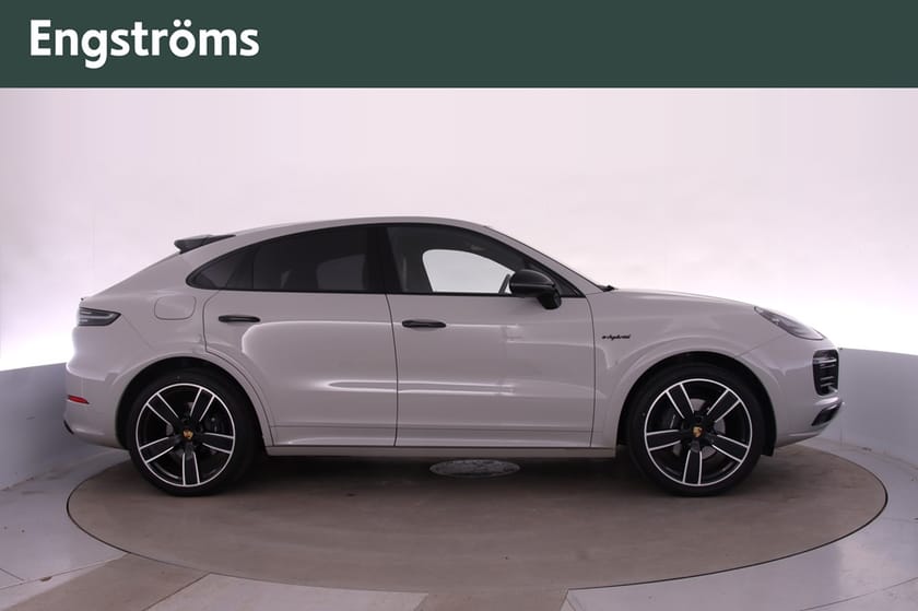Bild 3 av Porsche Cayenne E-Hybrid Coupé PLATINUM EDITION