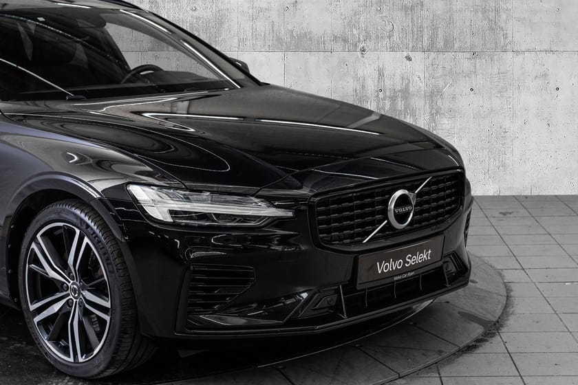Bilde 2 av Volvo V60 T8 R-design HeadUp Ryggekamera Hengerfeste