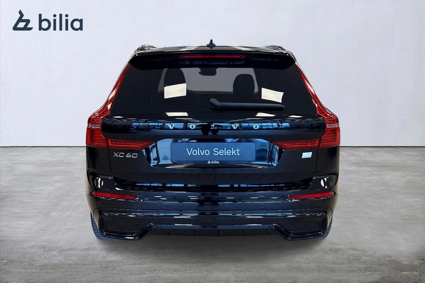 Bild 5 av Volvo XC60 Recharge T8 II Plus Dark/Tonade rutor/Rattvärme/Baksätesvärme