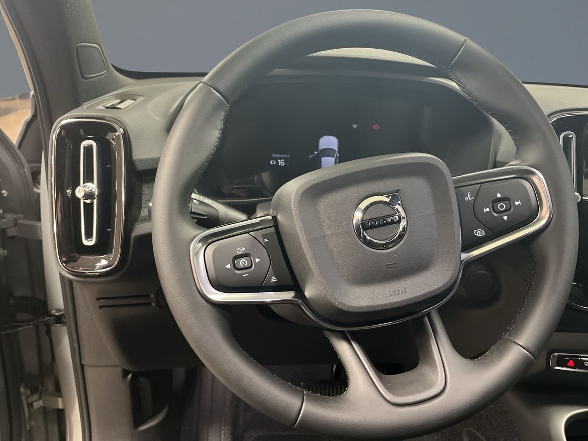 Bild 4 av 6 på bilen