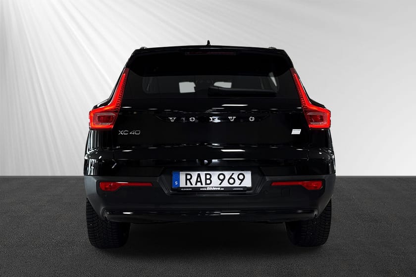 Bild 2 av Volvo XC40 Recharge Single Motor Plus Edition