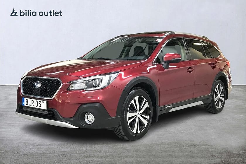 Bild 1 av Subaru Outback 2.5 4WD aut Summit 175hk Panorama Navi Drag Backkamera