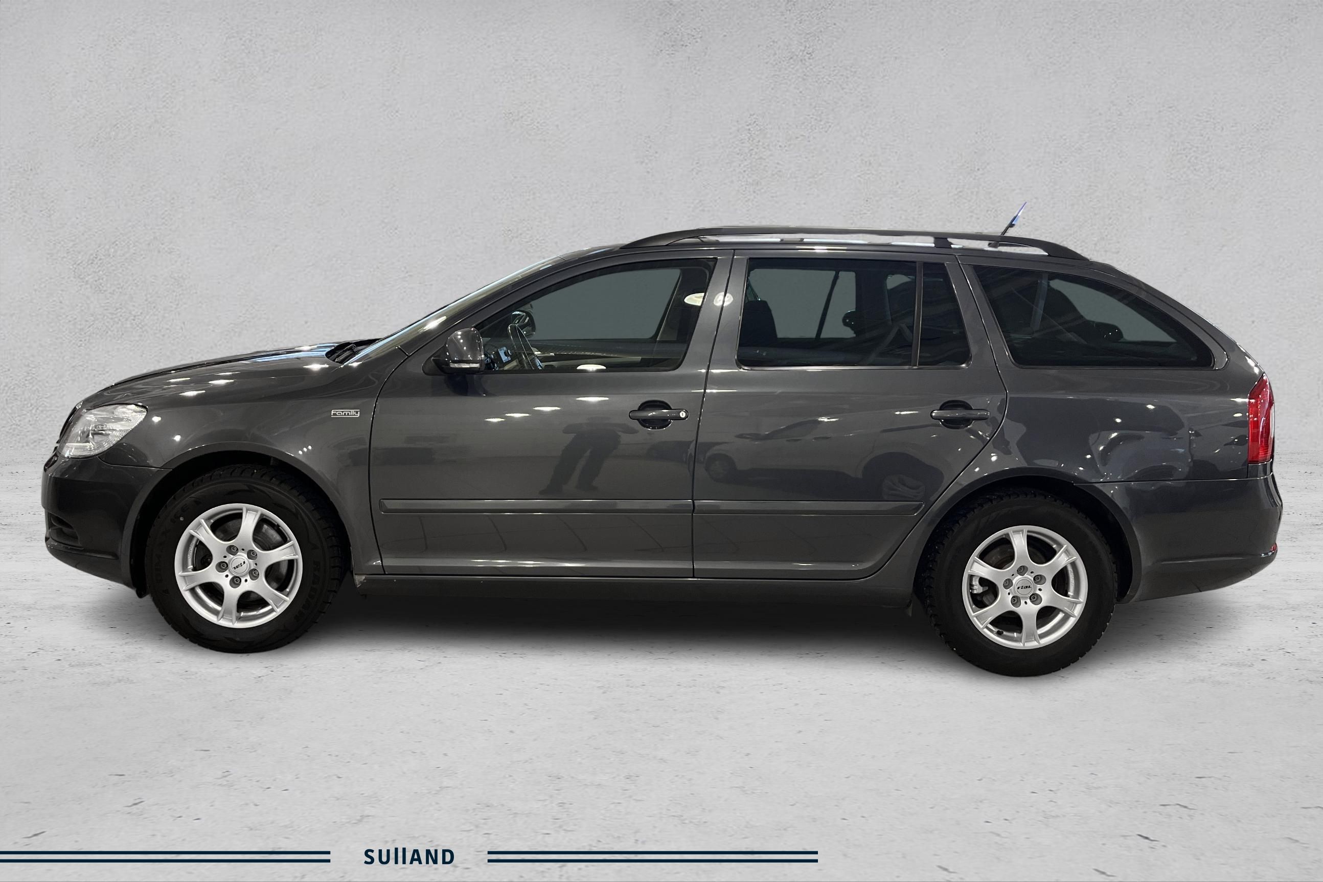 Thumnail bilde 1 av Škoda Octavia Stasjonsvogn