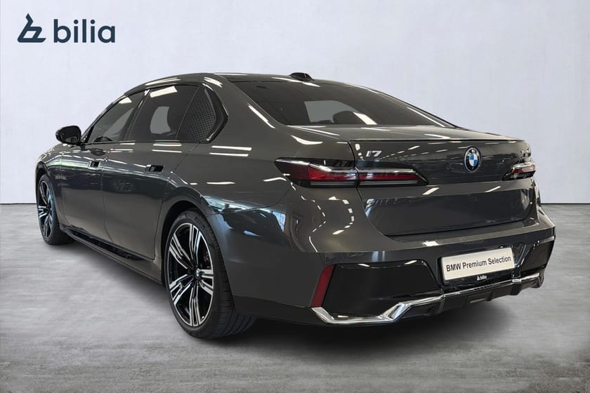Bild 2 av BMW i7 xDrive60 xDrive 60 M-sport | B&W Diamond | Panorama | 360
