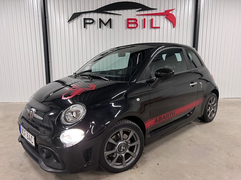 Bild 1 av Abarth 595C C 1.4 T-JET 16V 145hk En Brukare S&V-Hjul Cab