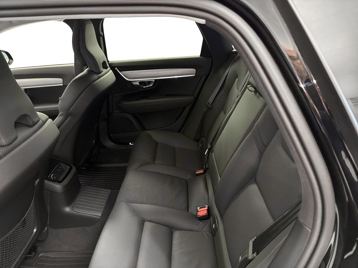 Volvo V90 2025 - miniatyr 7