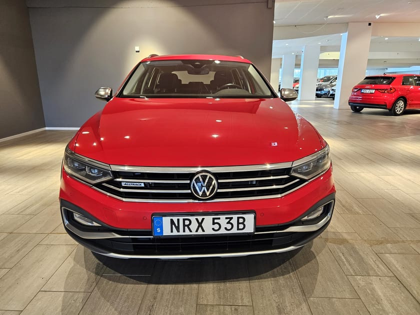 Bild 3 av Volkswagen Passat Alltrack 200hk | V-hjul Värmare Drag