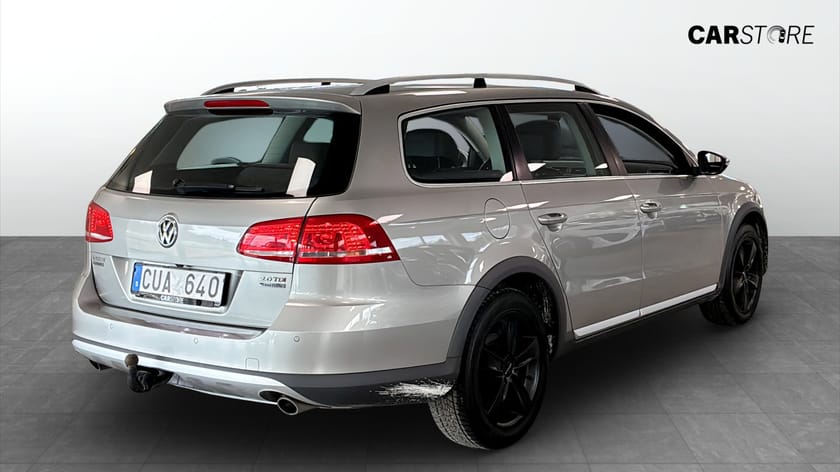 Bild 2 av Volkswagen Passat Alltrack 2.0 TDI DPF BMT 4Motion DSG 177hk, DRAG KAMERA