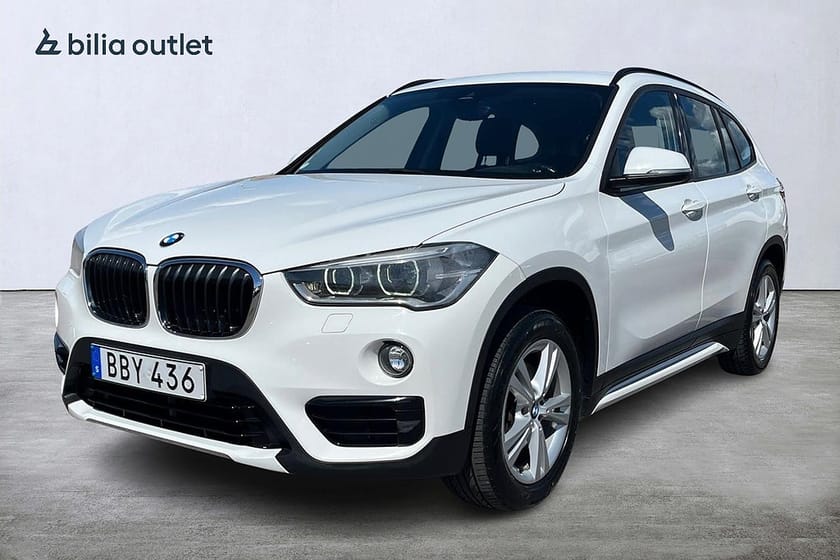 Bild 1 av BMW X1 sDrive18d Sport Line 150hk / Drag Sensorer Bluetooth