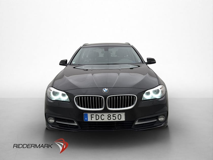 Bild 2 av BMW 520d xDrive Touring 520 190hk M-Ratt Sensorer Skinn Drag