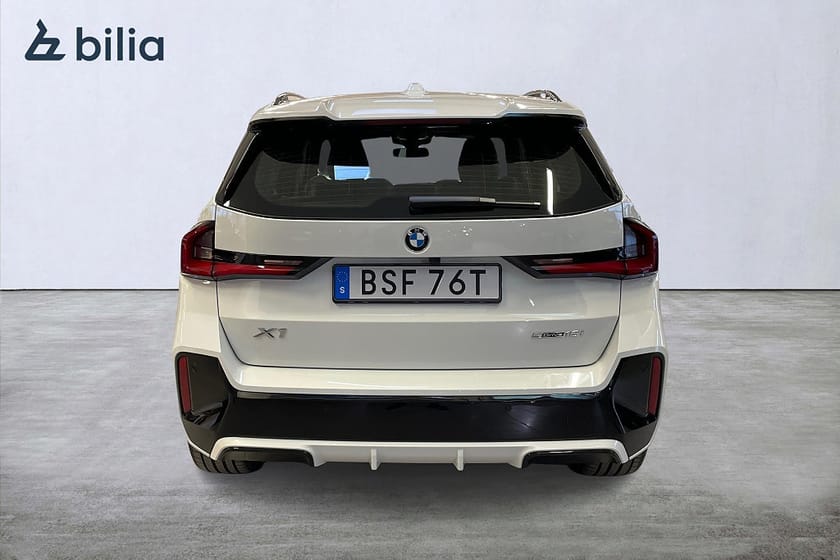 Bild 4 av BMW X1 sDrive18i M Sport Pro Drag Premium Adaptiv Farthållare