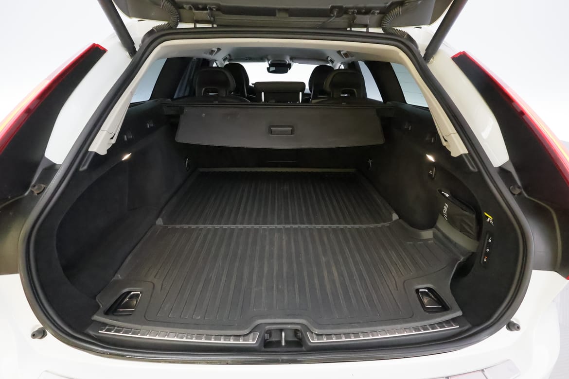 Volvo V90 2018 - miniatyr 22