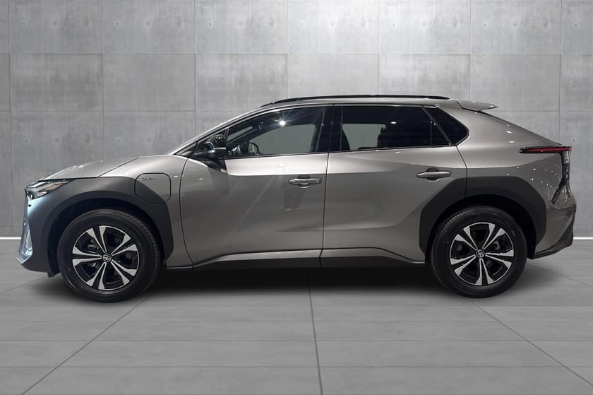 Bilde 2 av Toyota bZ4X AWD Executive