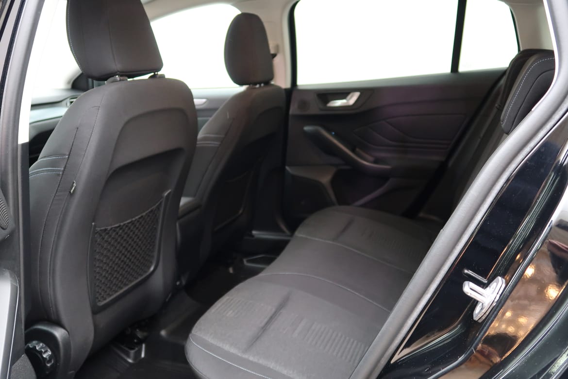 Ford Focus 2020 - miniatyr 5