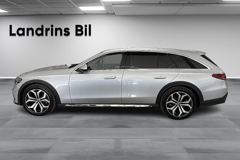 Bild 4 av Mercedes-Benz E 220 d 4MATIC All-Terrain 