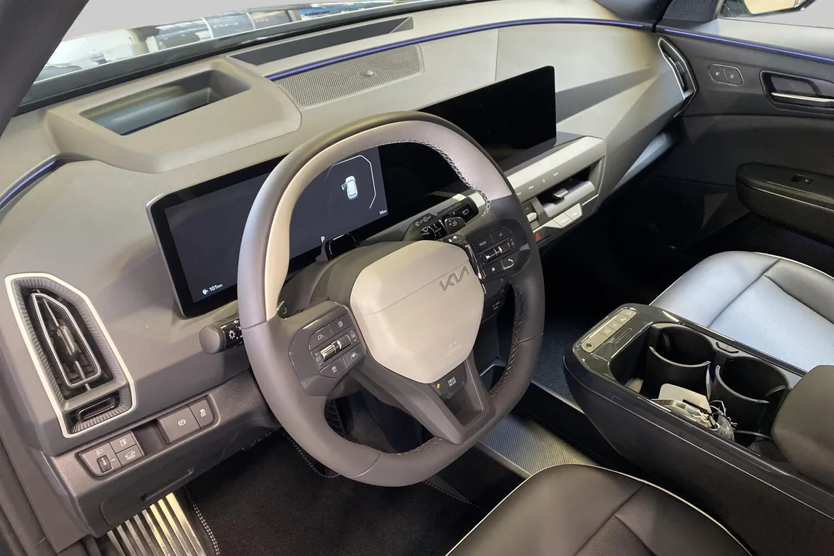 picture of a car