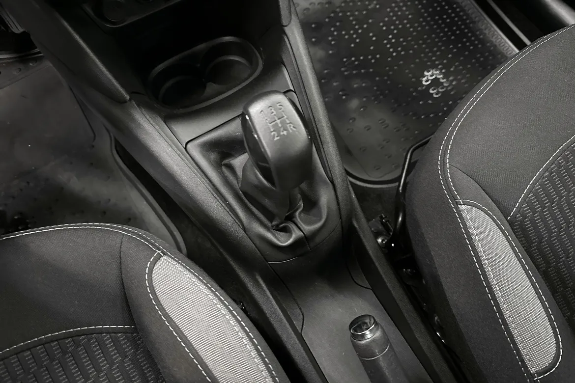 picture of a car