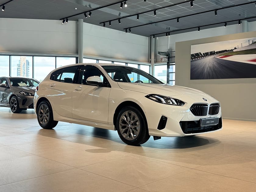 Bild 3 av BMW 120 Rattvärme Stolsvärme Backkamera D/A