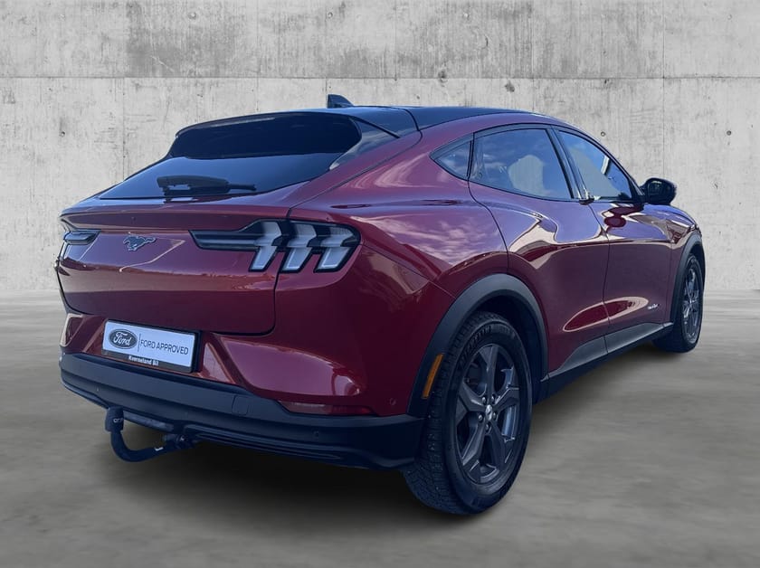 Bilde 4 av Ford Mustang Mach-E Long Range Teknologipakke + | Panoramatak | Hengerfeste