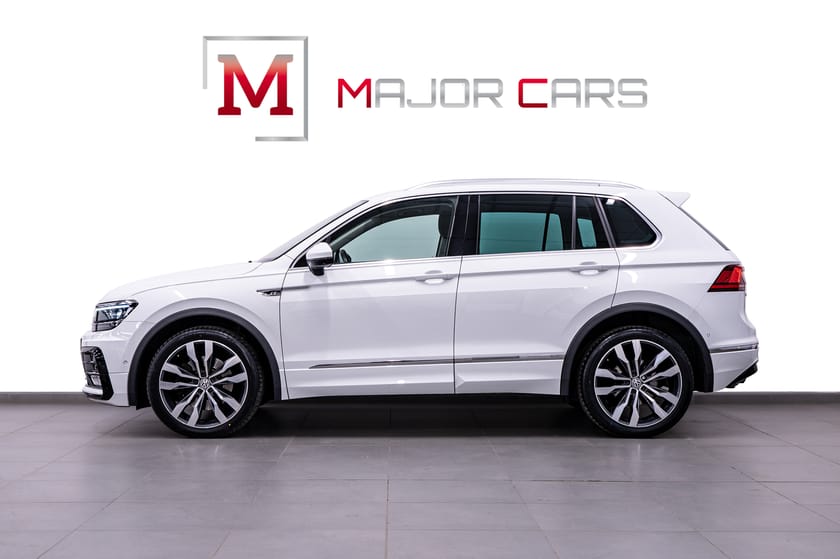 Bild 3 av Volkswagen Tiguan 2.0 TDI 4M GT R-Line Cockpit D-Värm 20" B-Kamera Drag