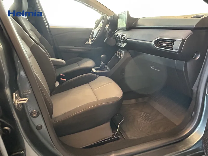 Bild 9 av 13 – Dacia Sandero Stepway TCe 90 extreme A