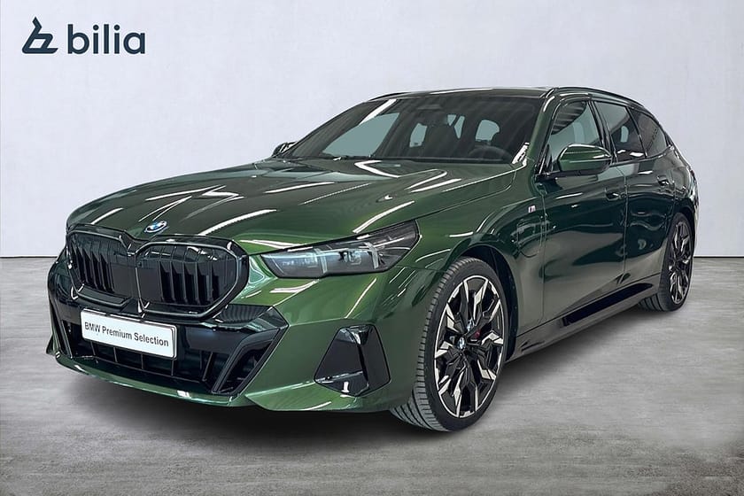 Bild 1 av BMW 550e xDrive Touring 550 M-Sport Pro | DEMOBIL | Drag