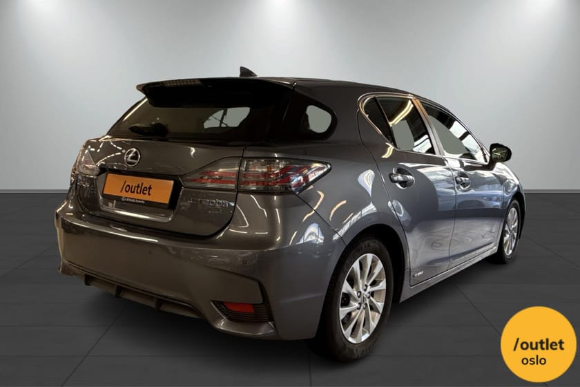 Bilde 5 av Lexus CT 200h 1,8 Bensin HYBRID 136 hk /Ryggekamera / Cruisekontroll
