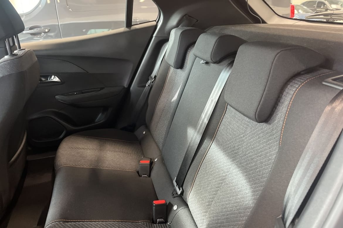 Peugeot 2008 2024 - miniatyr 9