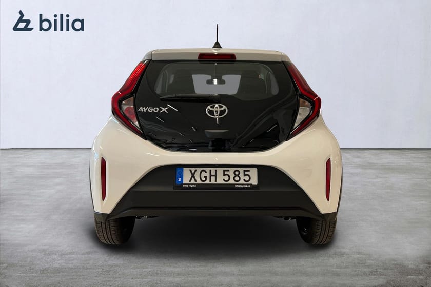 Bild 4 av Toyota Aygo X 1,0 S-CVT Play