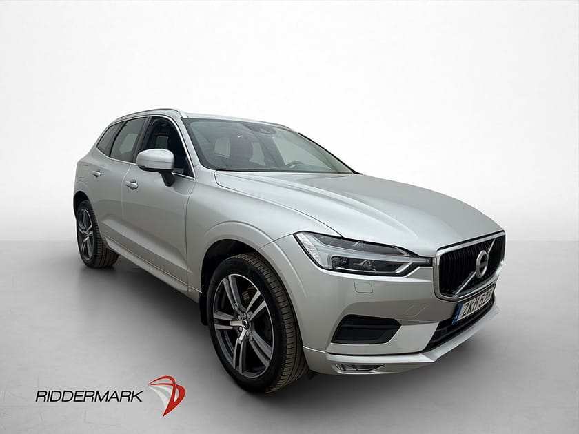 Bild 1 av Volvo XC60 B4 AWD Momentum VOC D-Värmare B-Kamera Moms Navi