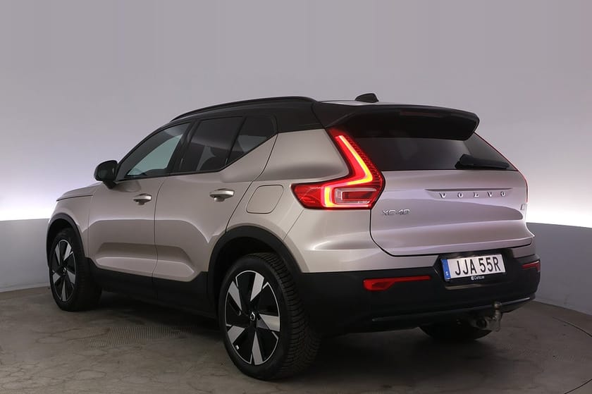 Bild 4 av Volvo XC40 Recharge Extended Range Re Plus Drag BLIS Kamera AdapFarth