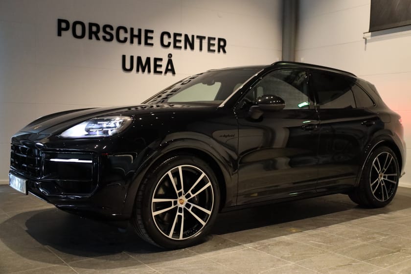Bild 1 av Porsche Cayenne E-Hybrid 