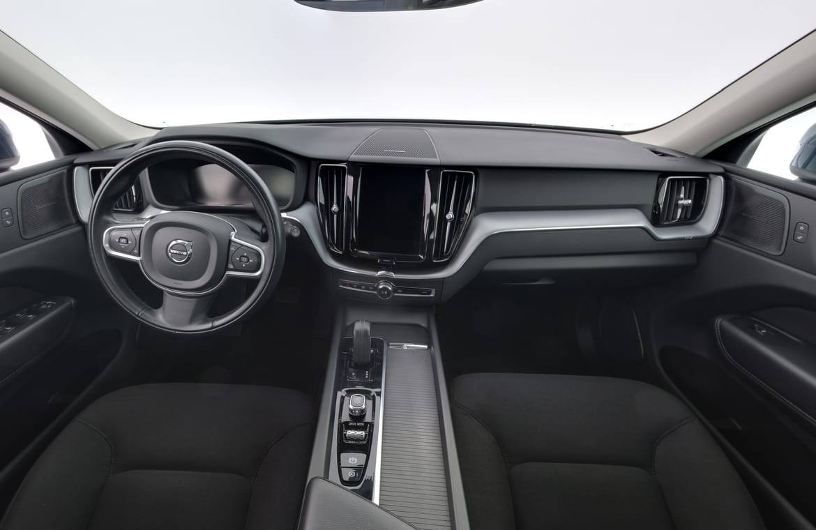 Volvo XC60 2021 - miniatyr 7