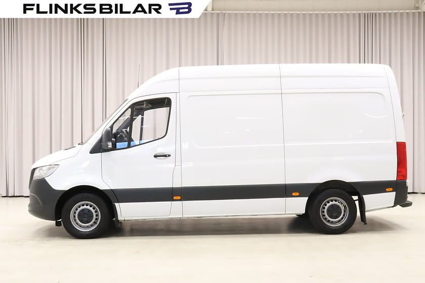 Bild 2 av Mercedes-Benz Sprinter 315 CDI RWD Skåpbil 9G|Automat|GPS|Backkamera|Momsbil