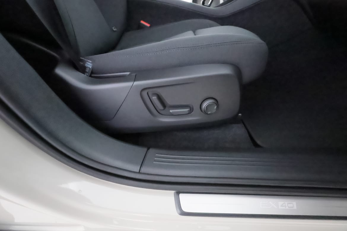 Volvo EX40 2026 - miniatyr 18